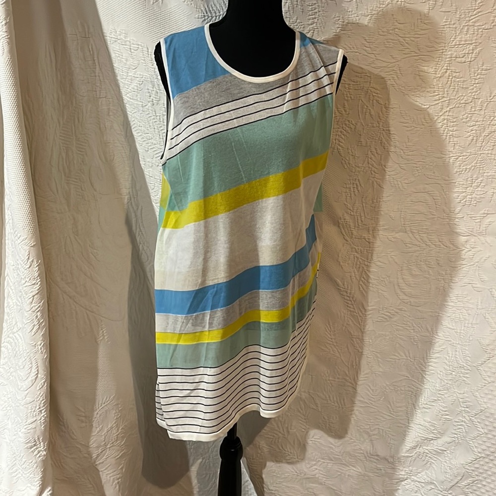 Diane Von‎ Furstenberg asymmetrical top, size large